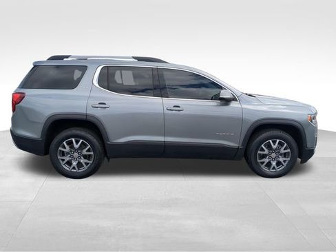 Used 2023 GMC Acadia SLT AWD/4WD image 7