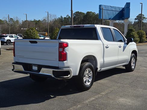 Used 2022 Chevrolet Silverado 1500 LT image 9