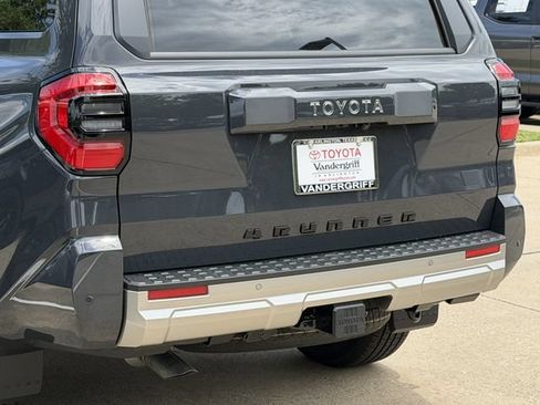 New 2026 Toyota 4Runner Limited AWD/4WD image 14