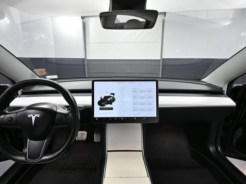 Used 2018 Tesla Model 3 Long Range AWD/4WD image 23