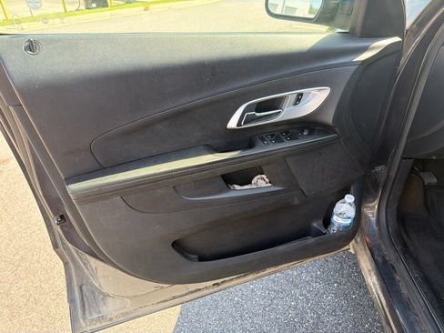 Used 2016 Chevrolet Equinox LS AWD/4WD image 10