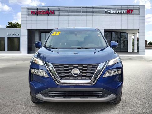 Certified 2023 Nissan Rogue SV FWD image 2
