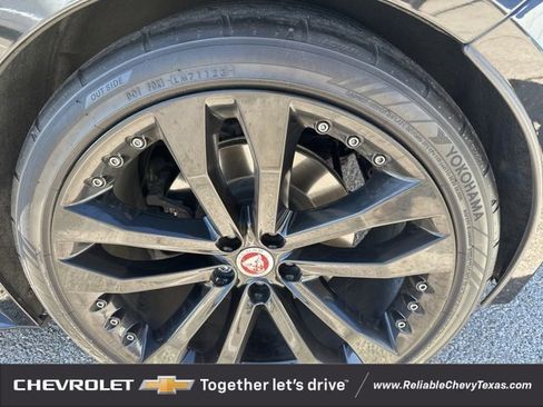 Used 2016 Jaguar F-TYPE S image 37