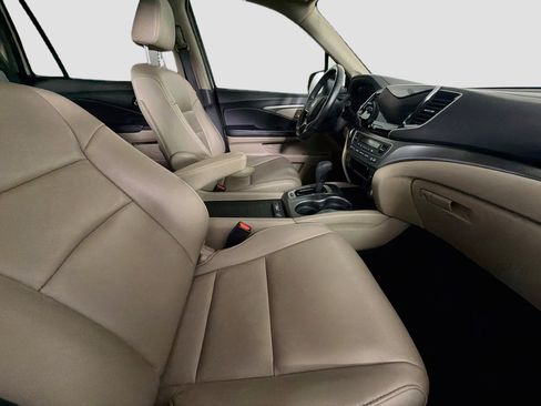 Used 2020 Honda Pilot EX-L image 32