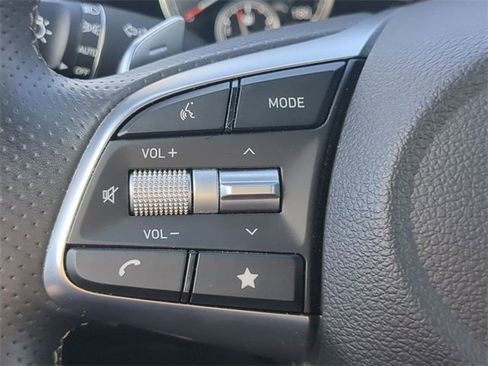 Used 2023 Genesis G70 2.0T w/ Sport Prestige Package image 24