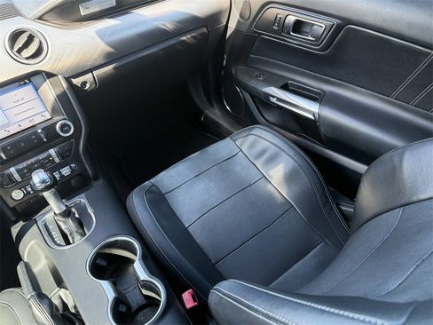 Used 2018 Ford Mustang GT Premium image 25