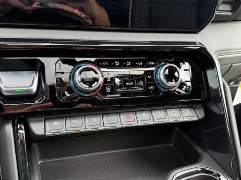 New 2026 GMC Sierra 1500 AT4X image 36