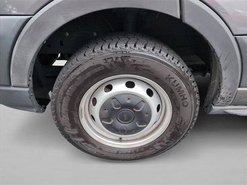 Used 2023 Ford Transit 250 Medium Roof RWD image 27