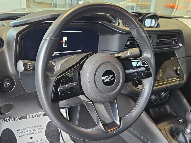 Certified 2025 Nissan Z Performance w/ Floor Mat Package RWD image 6