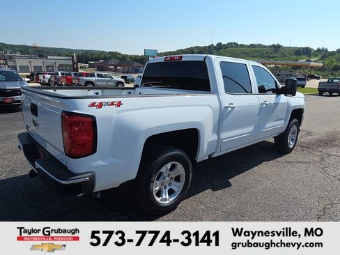 Used 2018 Chevrolet Silverado 1500 LT w/ All Star Edition AWD/4WD image 9
