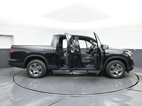 Used 2025 Honda Ridgeline TrailSport image 57