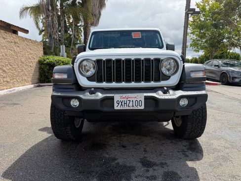 Used 2024 Jeep Wrangler Sport S AWD/4WD image 4