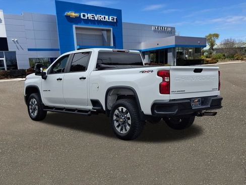 Used 2023 Chevrolet Silverado 2500 Custom w/ Custom Value Package AWD/4WD image 25