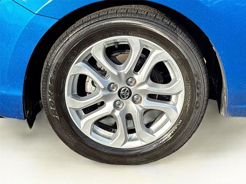 Used 2018 Toyota Yaris iA FWD image 29