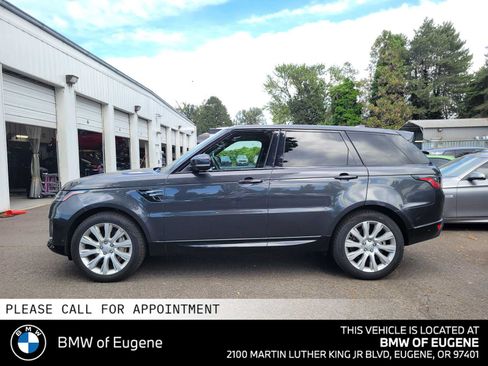 Used 2018 Land Rover Range Rover Sport HSE AWD/4WD image 4