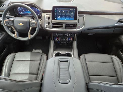 Used 2024 Chevrolet Suburban High Country w/ Max Trailering Package AWD/4WD image 12