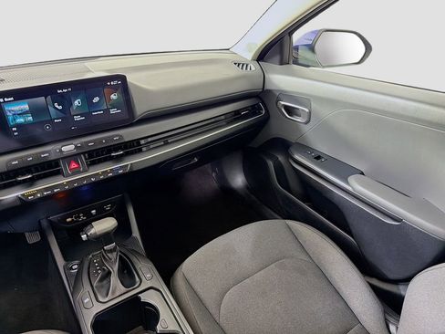 Used 2025 Kia K4 FWD image 24