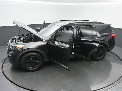 Used 2021 Ford Explorer XLT w/ Equipment Group 202A AWD/4WD image 79