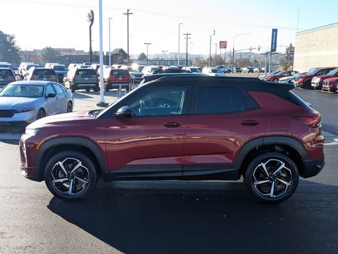 Used 2021 Chevrolet TrailBlazer RS w/ Technology Package image 9