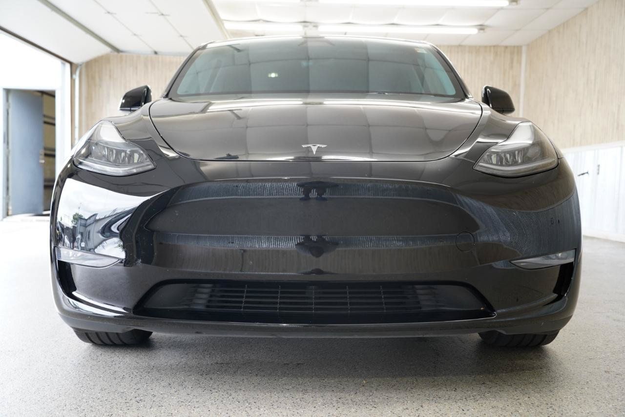Used 2024 Tesla Model Y Performance AWD/4WD image 3