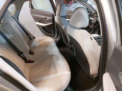 Certified 2025 Hyundai Sonata SEL FWD image 11