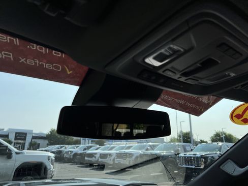 Used 2022 GMC Sierra 1500 Denali image 27