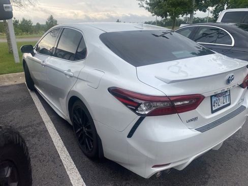 Used 2023 Toyota Camry XSE w/ Cold Weather Package FWD image 9