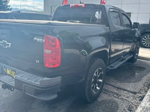Used 2018 Chevrolet Colorado LT AWD/4WD image 9