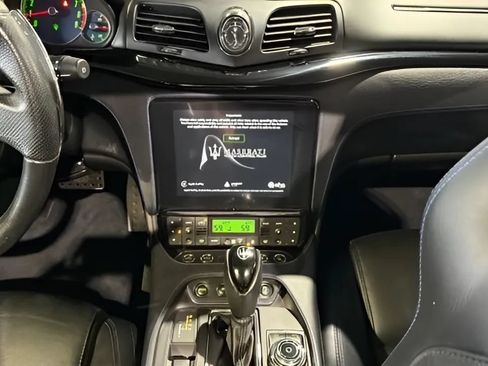 Used 2018 Maserati GranTurismo Sport RWD image 31