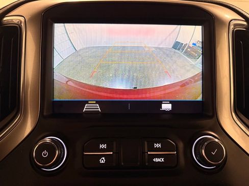 Used 2021 Chevrolet Silverado 1500 LT w/ Bed Protection Package RWD image 25