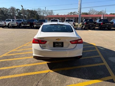 Used 2023 Chevrolet Malibu LT image 4