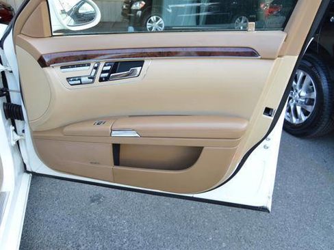 Used 2007 Mercedes-Benz S 550 image 29