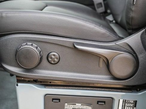 New 2025 Mercedes-Benz Sprinter 2500 image 17