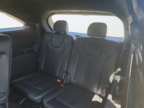 Certified 2026 Kia Sorento SX Prestige AWD/4WD image 24