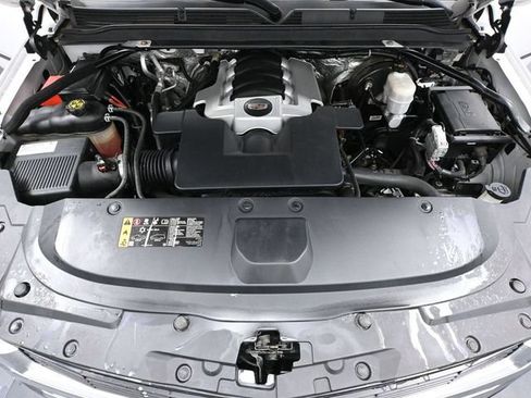 Used 2017 Cadillac Escalade ESV 4WD image 53