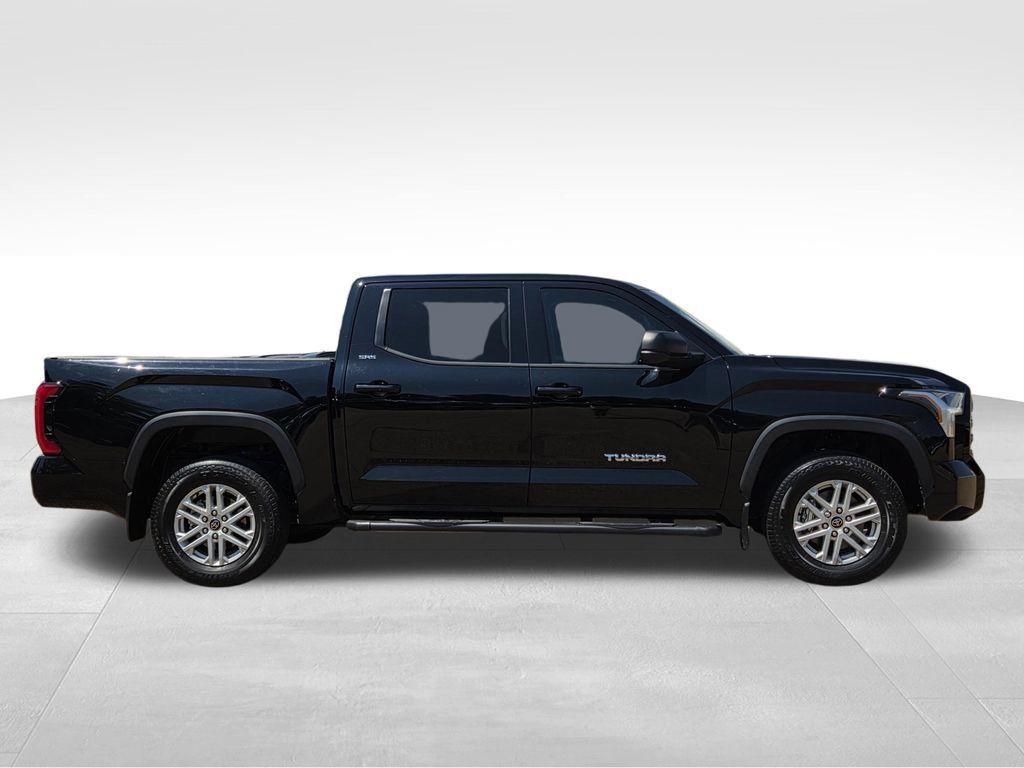 Used 2024 Toyota Tundra SR5 w/ SR5 Premium Package AWD/4WD image 5
