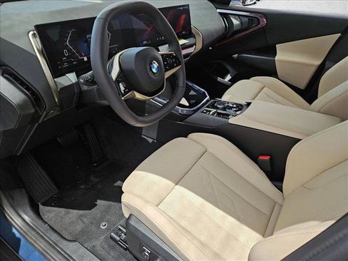 Certified 2025 BMW X3 xDrive30 AWD/4WD image 9