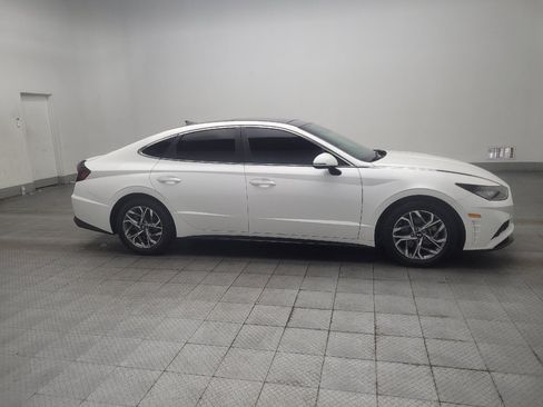 Used 2022 Hyundai Sonata SEL w/ Convenience Package FWD image 11