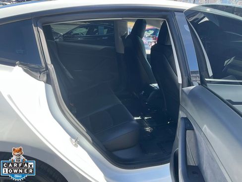 Used 2022 Tesla Model 3 Long Range image 48