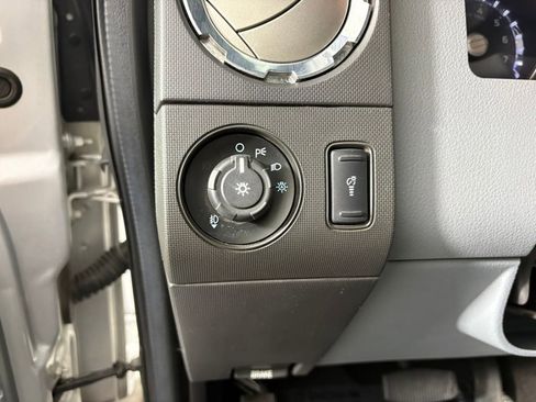 Used 2016 Ford F250 XLT w/ XLT Value Package AWD/4WD image 13