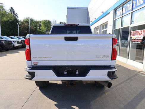 Used 2023 Chevrolet Silverado 3500 High Country w/ Z71 Off-Road Package AWD/4WD image 9