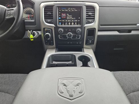 Used 2016 RAM 1500 Big Horn AWD/4WD image 10
