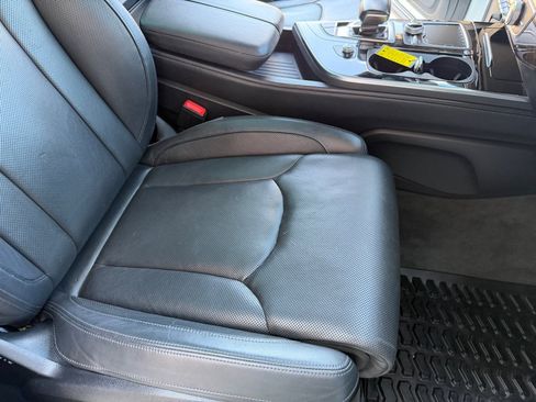 Used 2017 Audi Q7 3.0T Prestige w/ Prestige Package AWD/4WD image 29