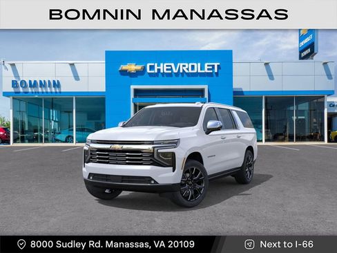 New 2026 Chevrolet Suburban Premier image 1