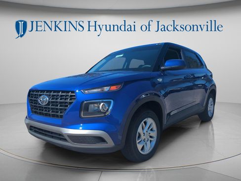 New 2026 Hyundai Venue SE FWD image 7