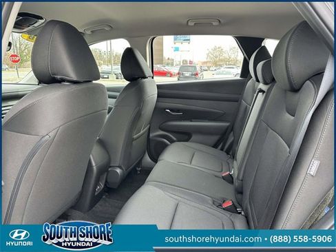 Certified 2026 Hyundai Tucson SE image 14
