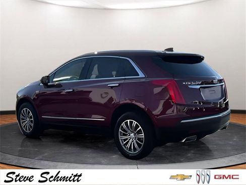 Used 2017 Cadillac XT5 Luxury w/ Driver Awareness Package image 6