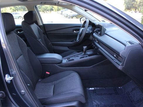 Certified 2024 Honda Accord EX image 13