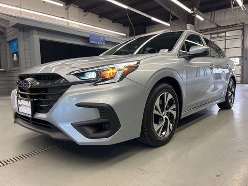 Certified 2025 Subaru Legacy Premium image 3