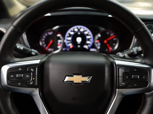 Used 2023 Chevrolet Blazer Premier w/ Enhanced Convenience Package image 10